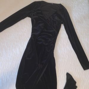 BLACK VELVET FASHIONNOVA MAXI DRESS